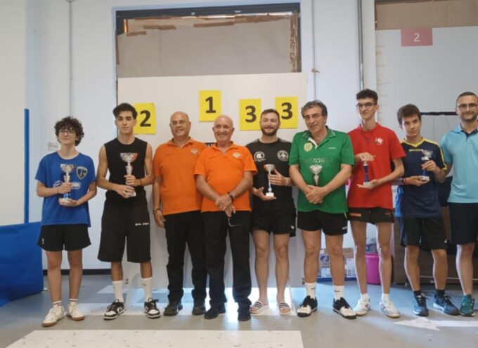 La ASD TT M.LEMBO MONOPOLI conclude alla grande sui tavoli e … a tavola !!!
